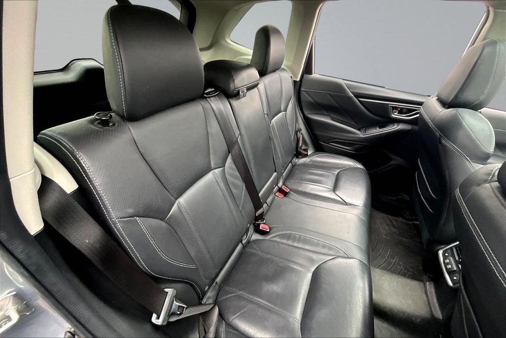 Used 2021 Silver Subaru Touring image 25