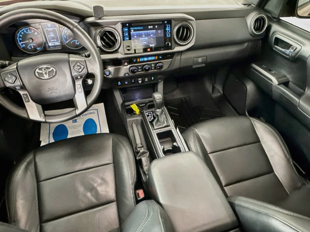 Used 2018 Inferno Red Toyota TRD Off-Road image 26