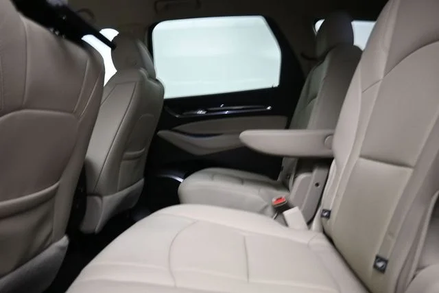 Used 2019 Black Buick Essence image 15