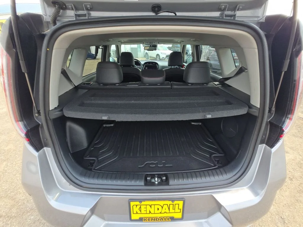 Used 2024 Gray Kia GT-Line image 23