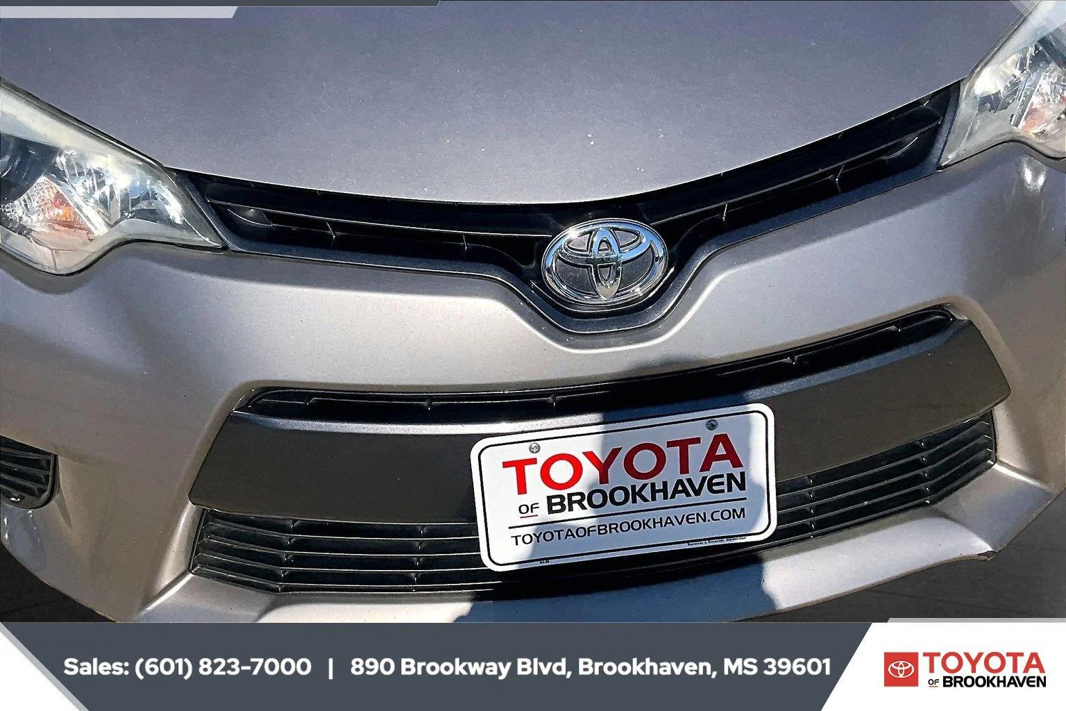 Used 2015 Brown Sugar Metallic Toyota LE image 21