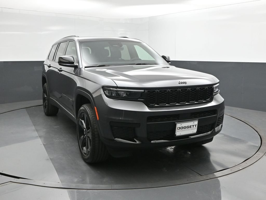 New 2025 Baltic Gray Metallic Clear-Coat Exterior Paint Jeep Altitude X image 22