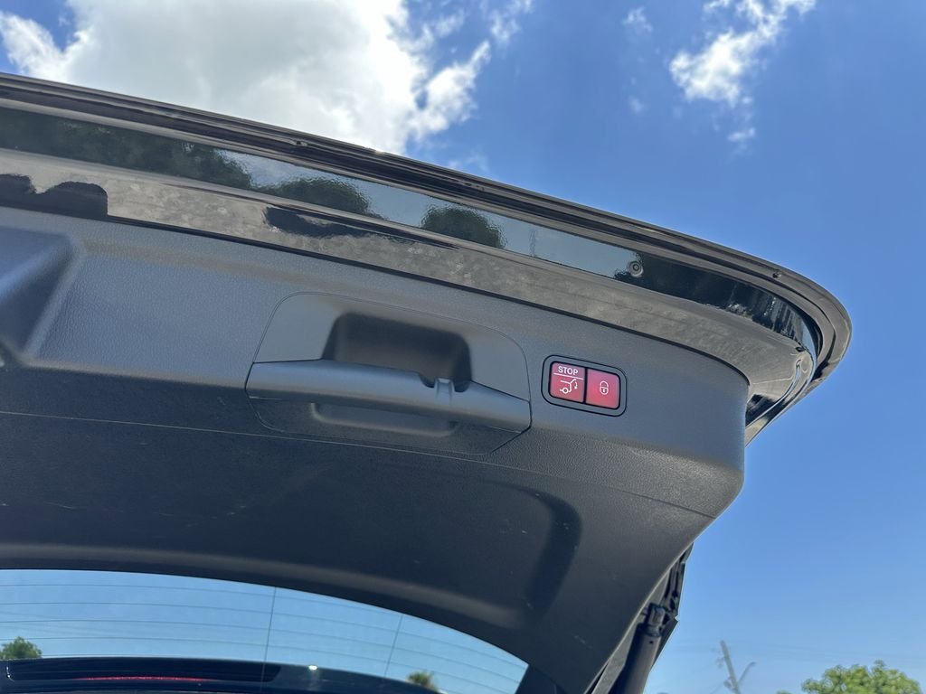 Used 2021  Mercedes-Benz GLE 53 AMG® image 13