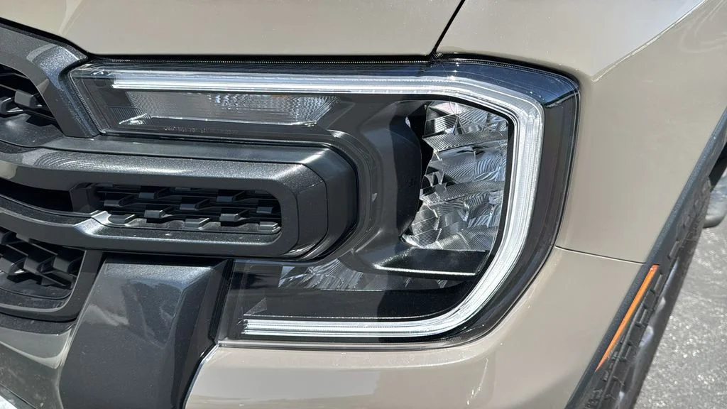 New 2026 Marsh Gray Ford XLT image 4