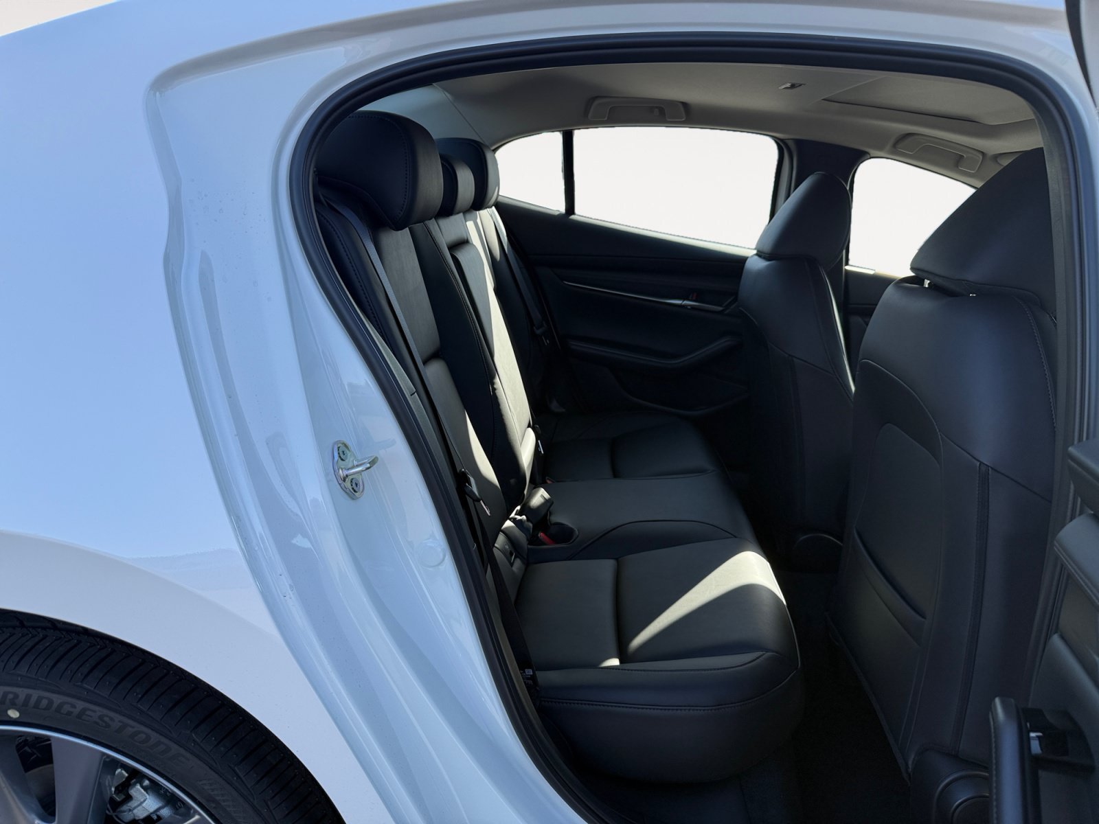 New 2026 Snowflake White Pearl Mica Mazda 2.5 S Preferred image 18