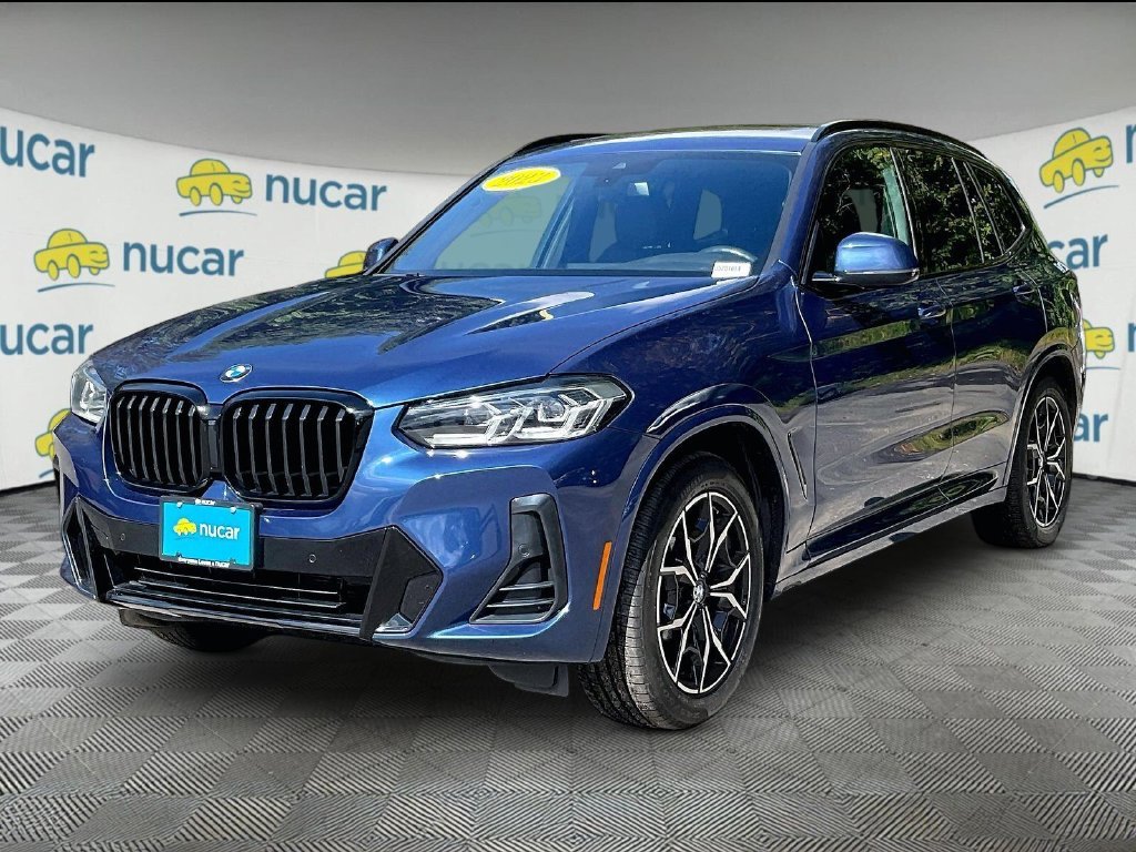 Used 2023 Blue BMW xDrive30i image 3