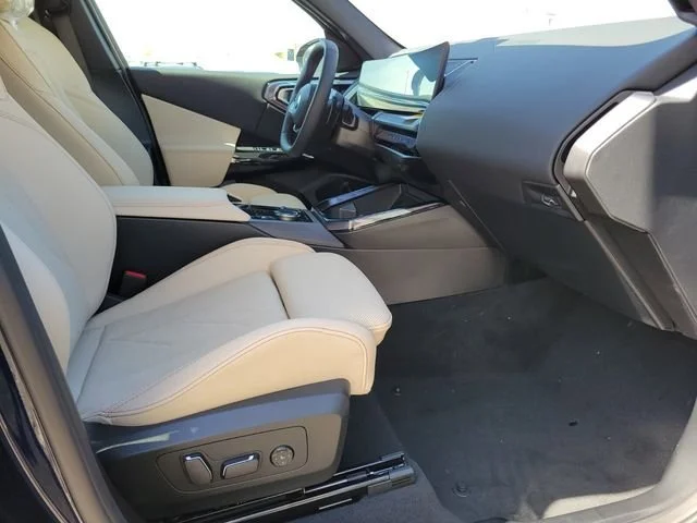 2026 BMW X3 30 - Photo 10