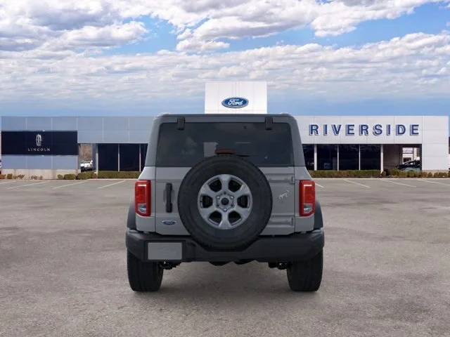 New 2026 Avalanche Gray Ford Big Bend® image 5