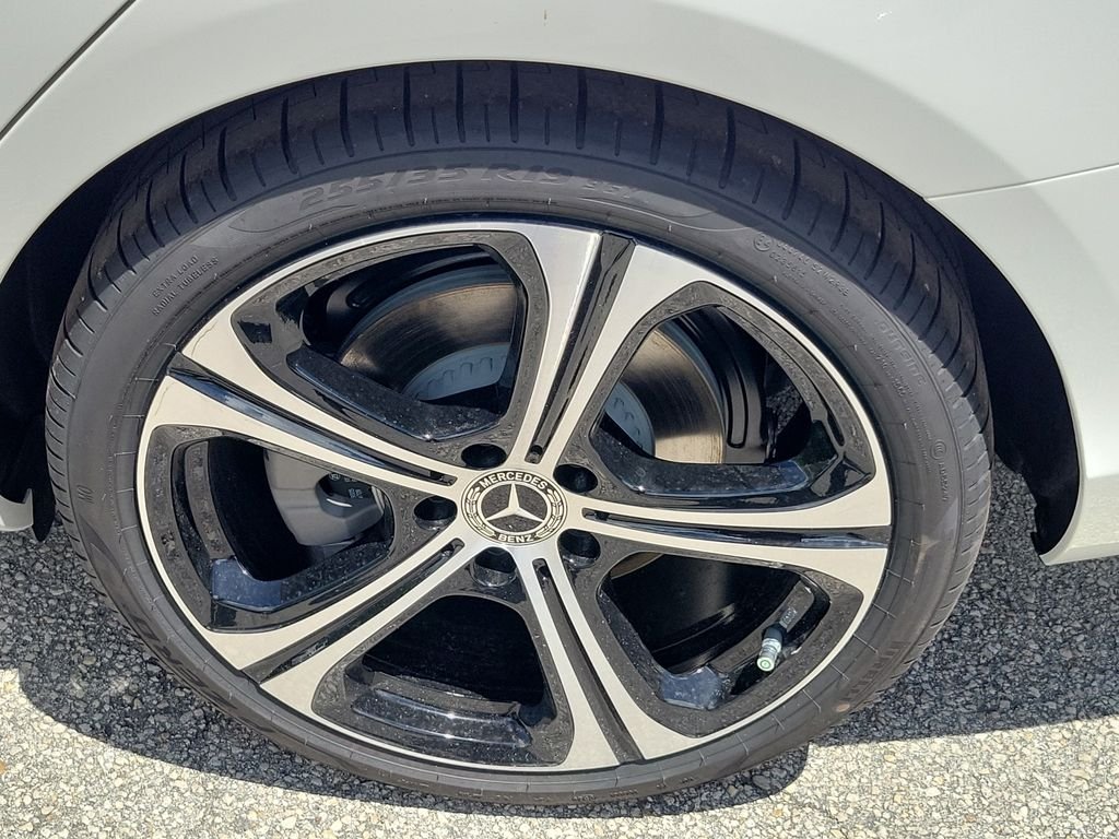 New 2026 Polar White Mercedes-Benz C 300 image 8