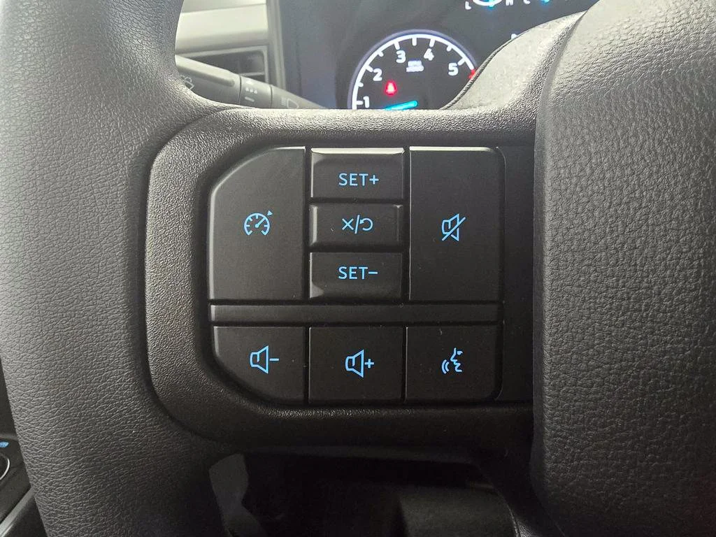 New 2026 Oxford White Ford F-250® XLT image 19