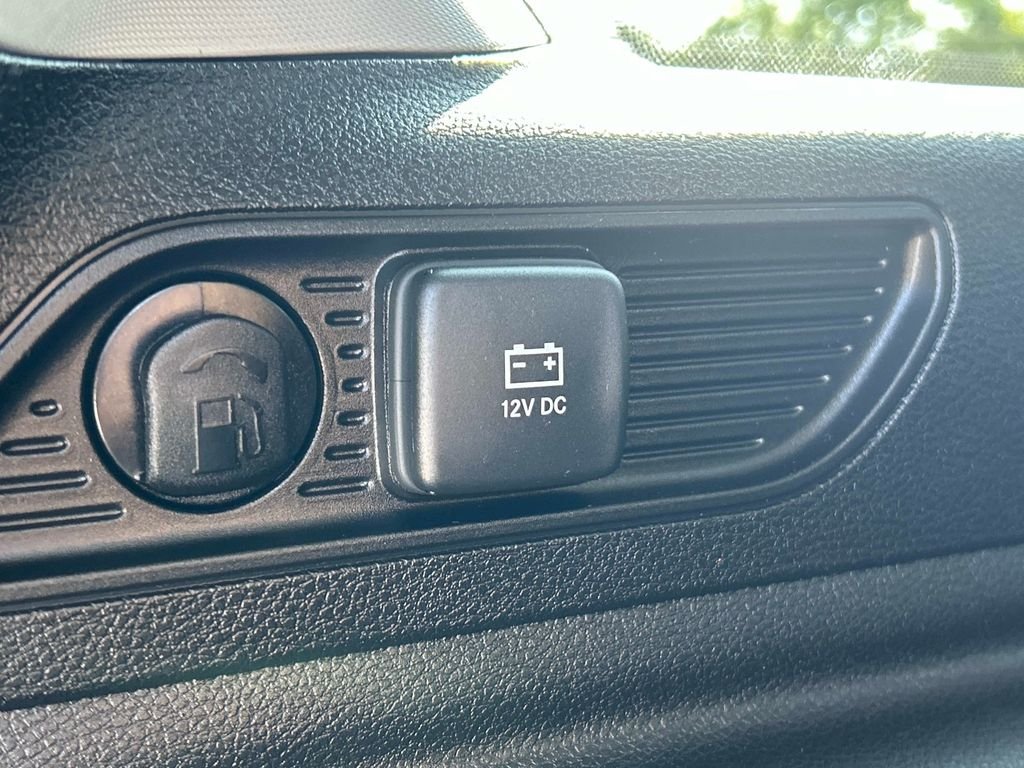 Used 2022 Black Jeep 4xe image 13