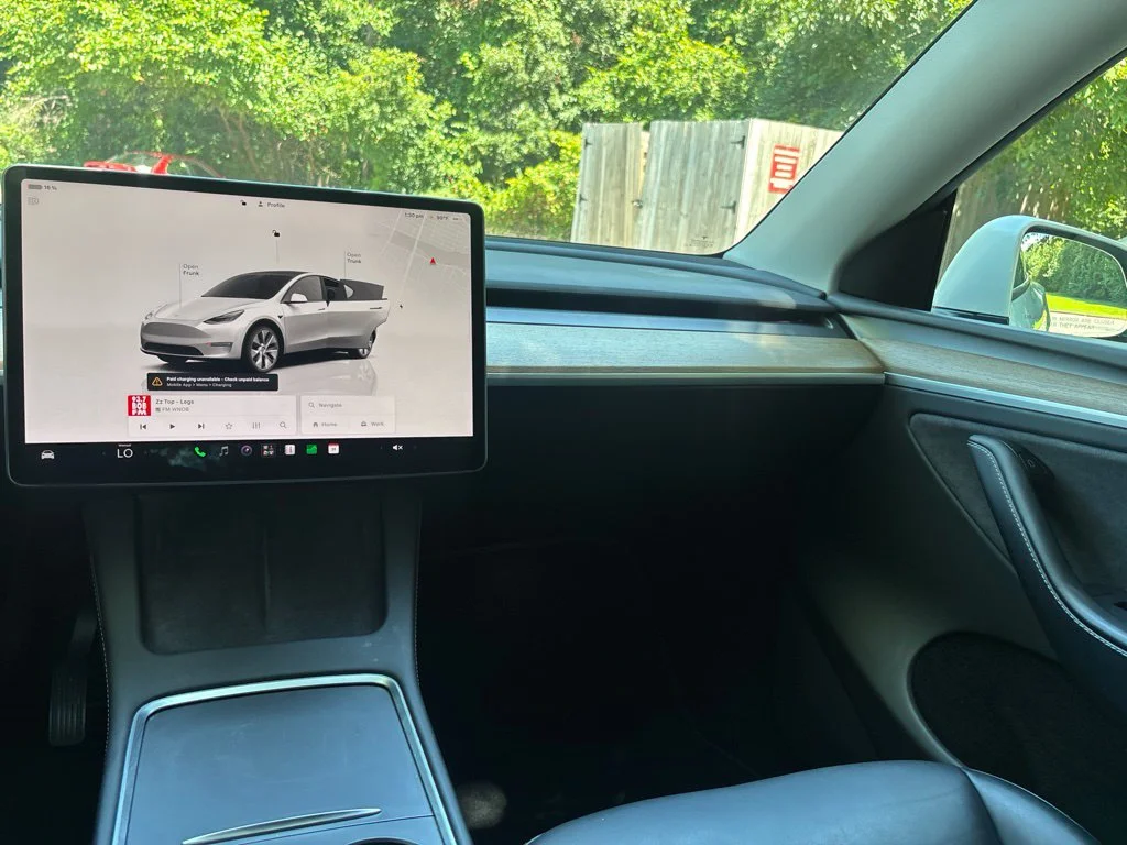 Used 2023 White Tesla Long Range image 16