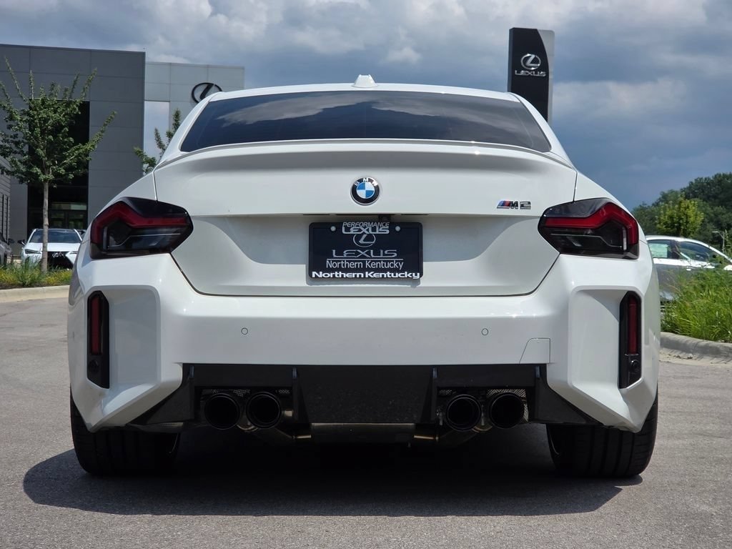 Used 2025 Alpine White BMW Base image 30