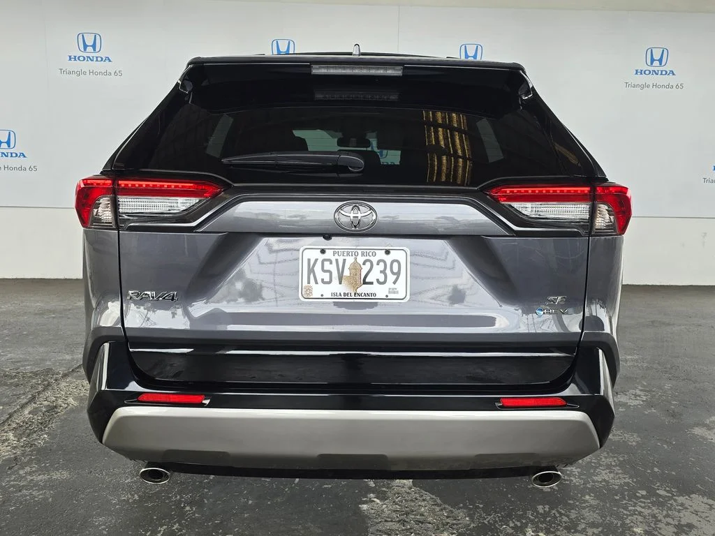 Used 2025 Gray Toyota SE image 39