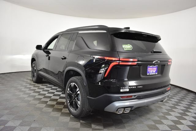 2027 Chevrolet Traverse LT - Photo 7