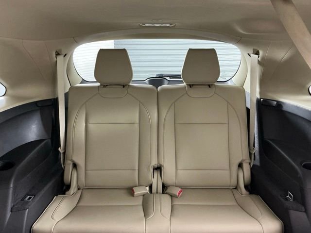 Used 2018 White Diamond Pearl Acura MDX image 25