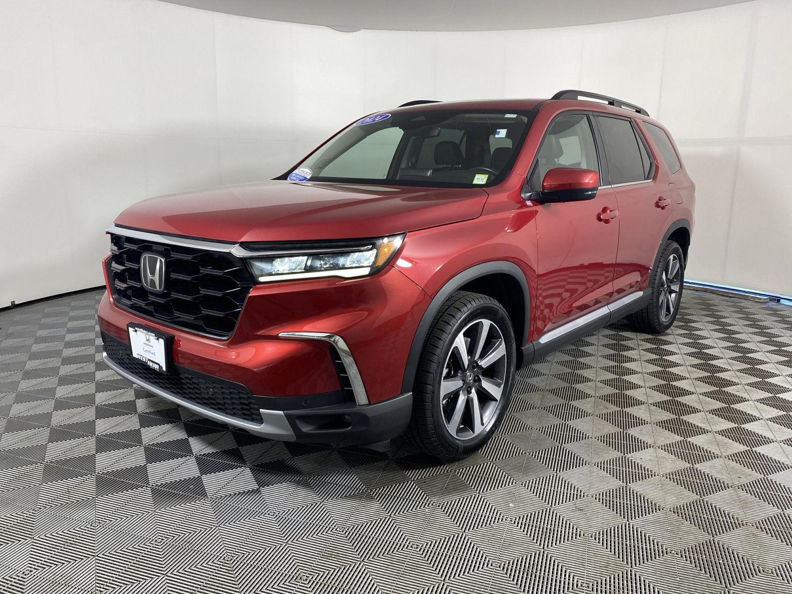 Certified Used 2024 Radiant Red Metallic II Honda Touring image 3