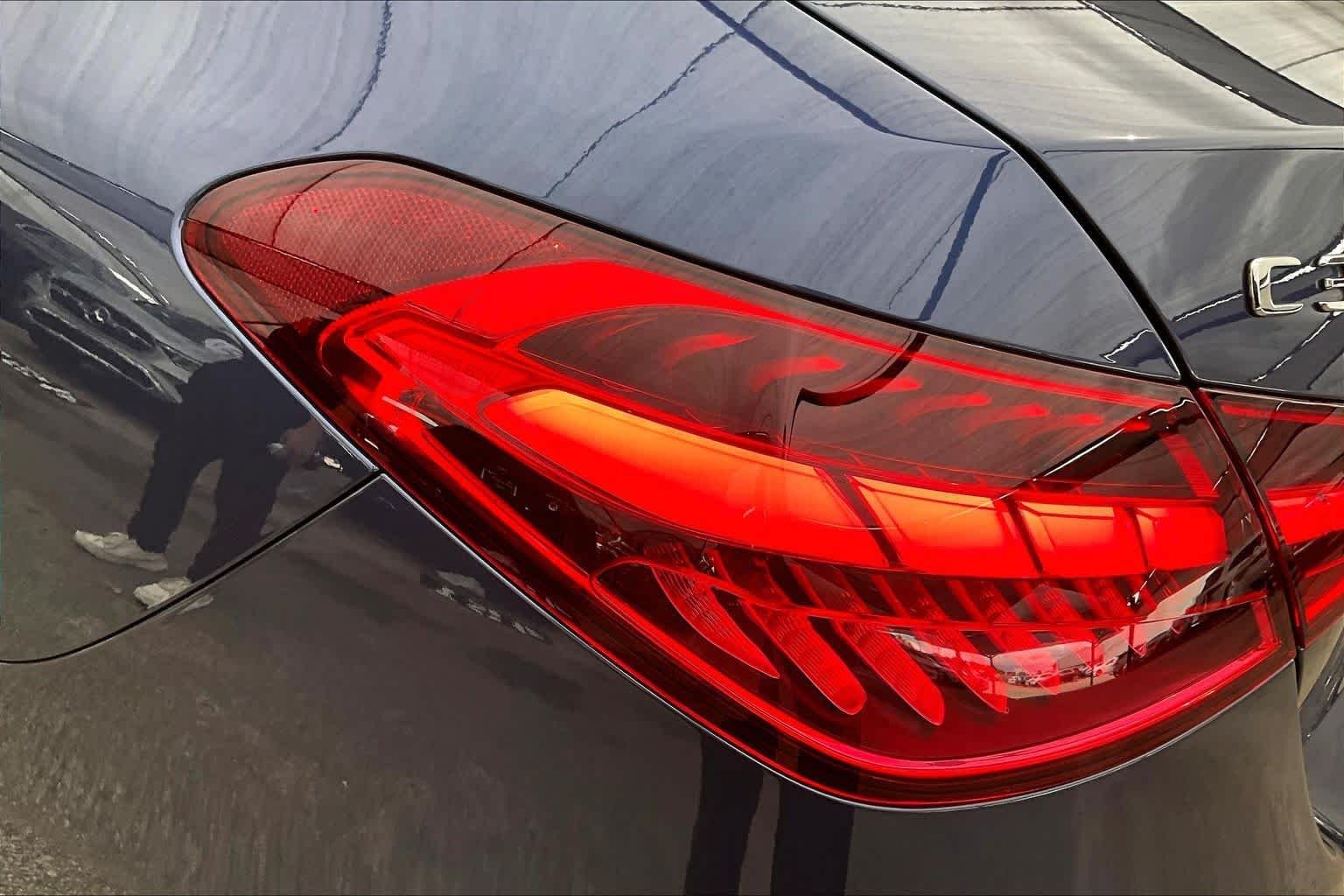 Used 2025 Twilight Blue Metallic Mercedes-Benz C 300 image 29