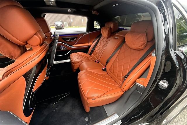 Used 2024 Brown Mercedes-Benz Maybach S 580 image 16