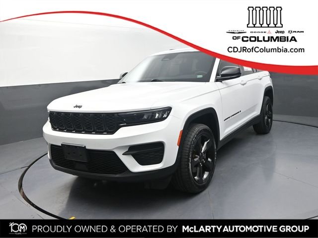 2024 Jeep Grand Cherokee Altitude X 4x4's photo