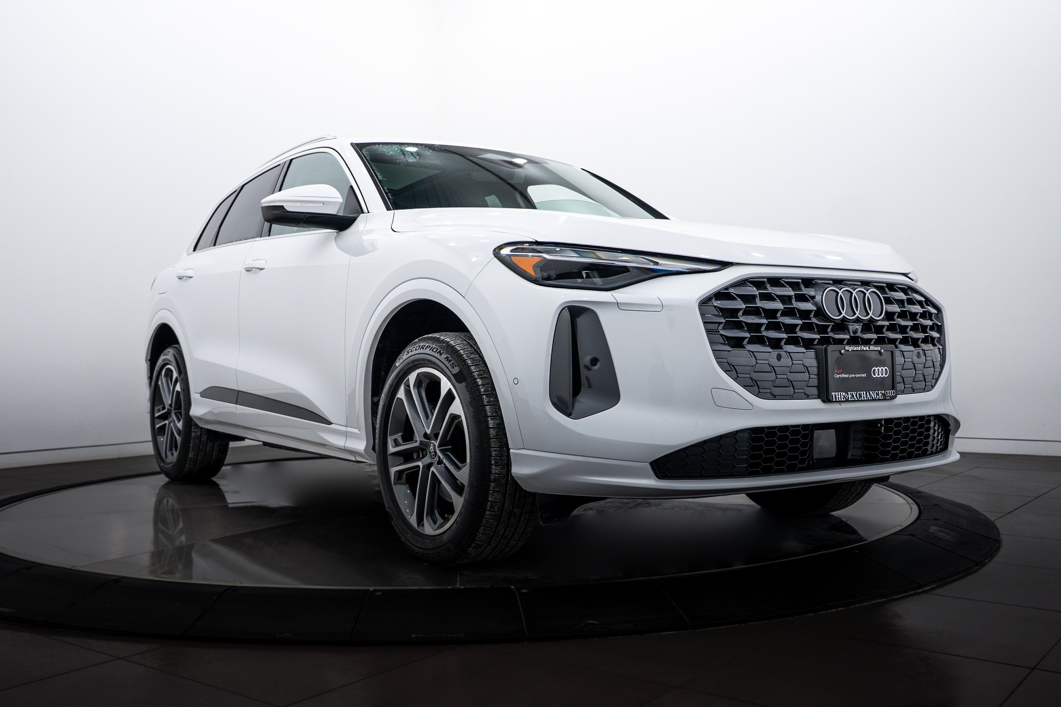 2025 Audi Q5 40 Premium's photo