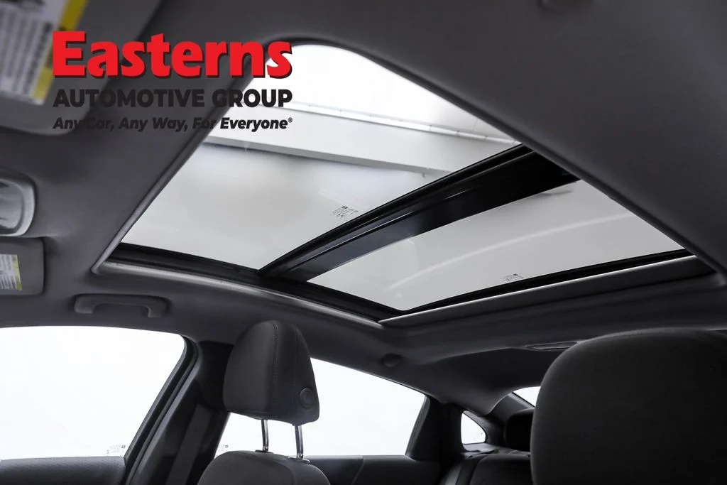 Used 2022 Silver Chevrolet LT image 31