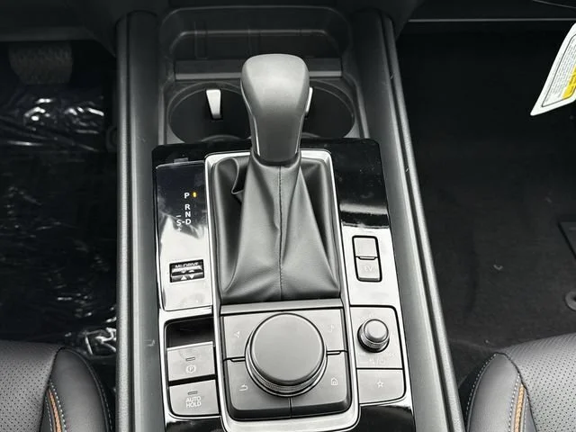 New 2026 Wind Chill Pearl Mazda Premium AWD image 20