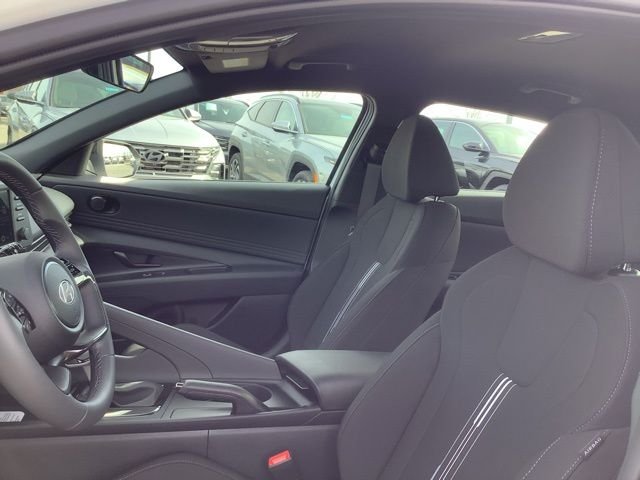 New 2026 White Hyundai SEL Sport image 16