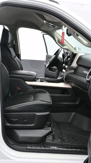 Used 2024 White Ram Laramie image 10