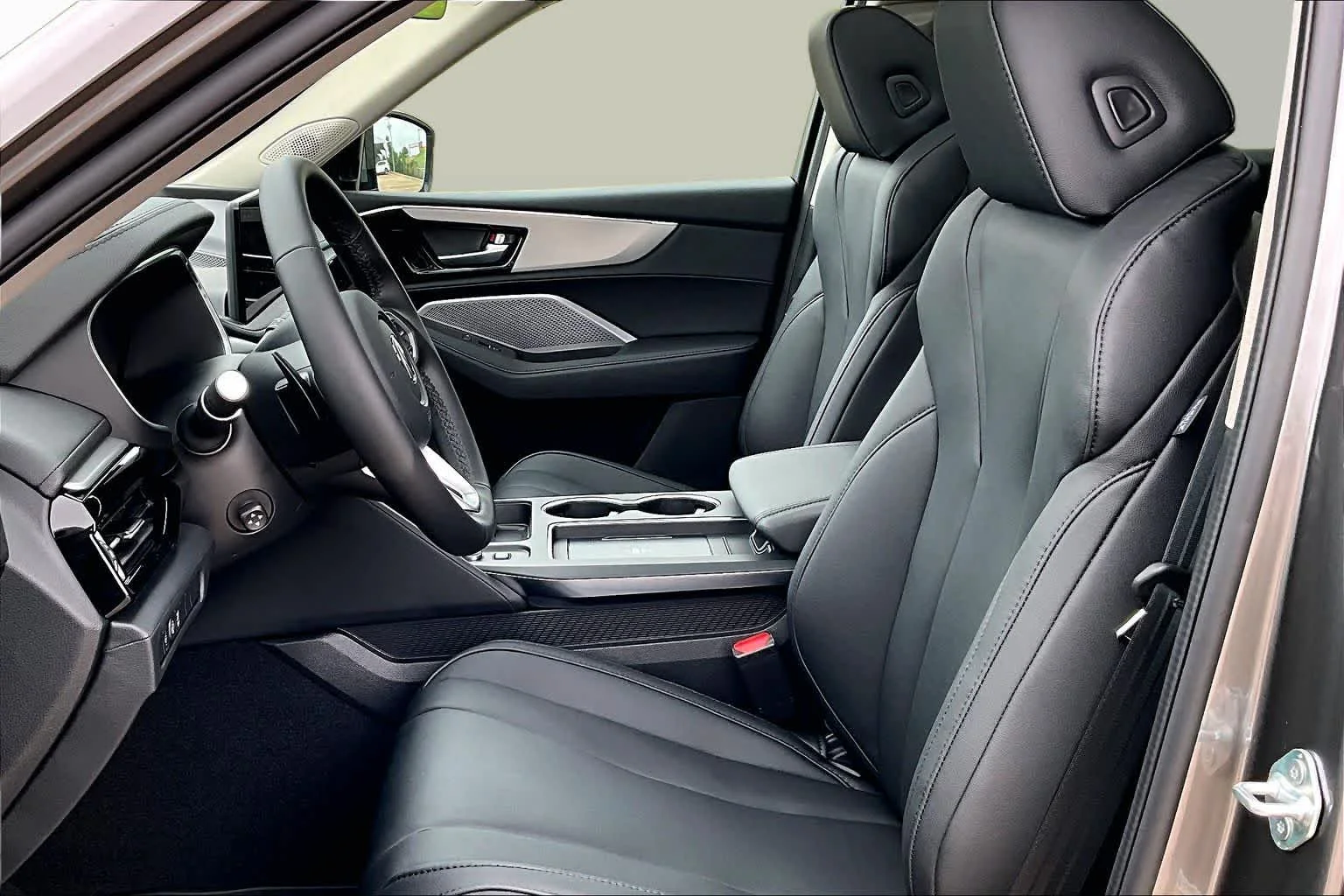New 2026 Liquid Carbon Metallic Acura  image 9