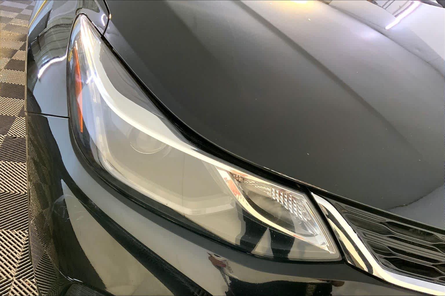 Used 2017 Black Chevrolet LT image 27