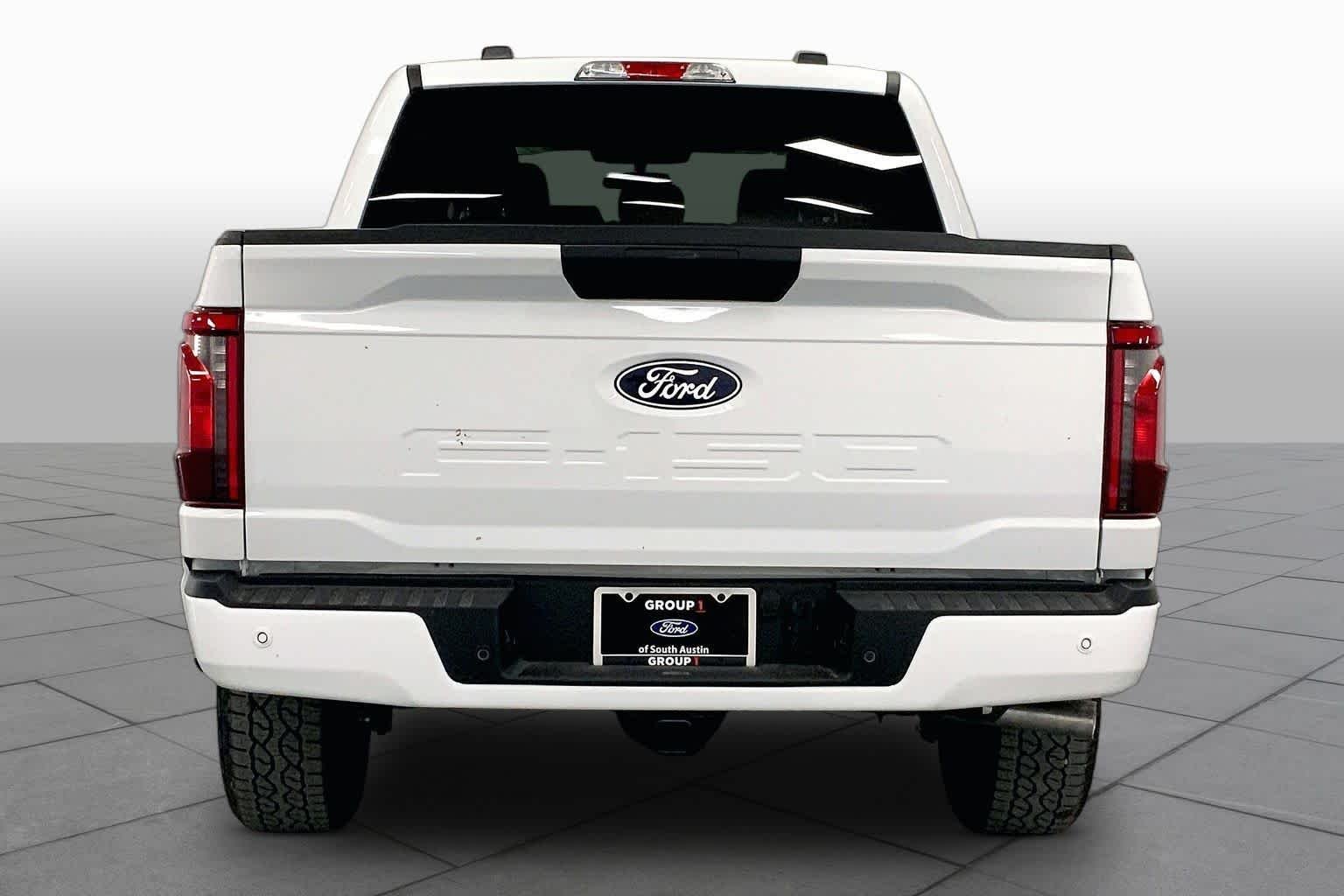 New 2026 Oxford White Ford STX image 4