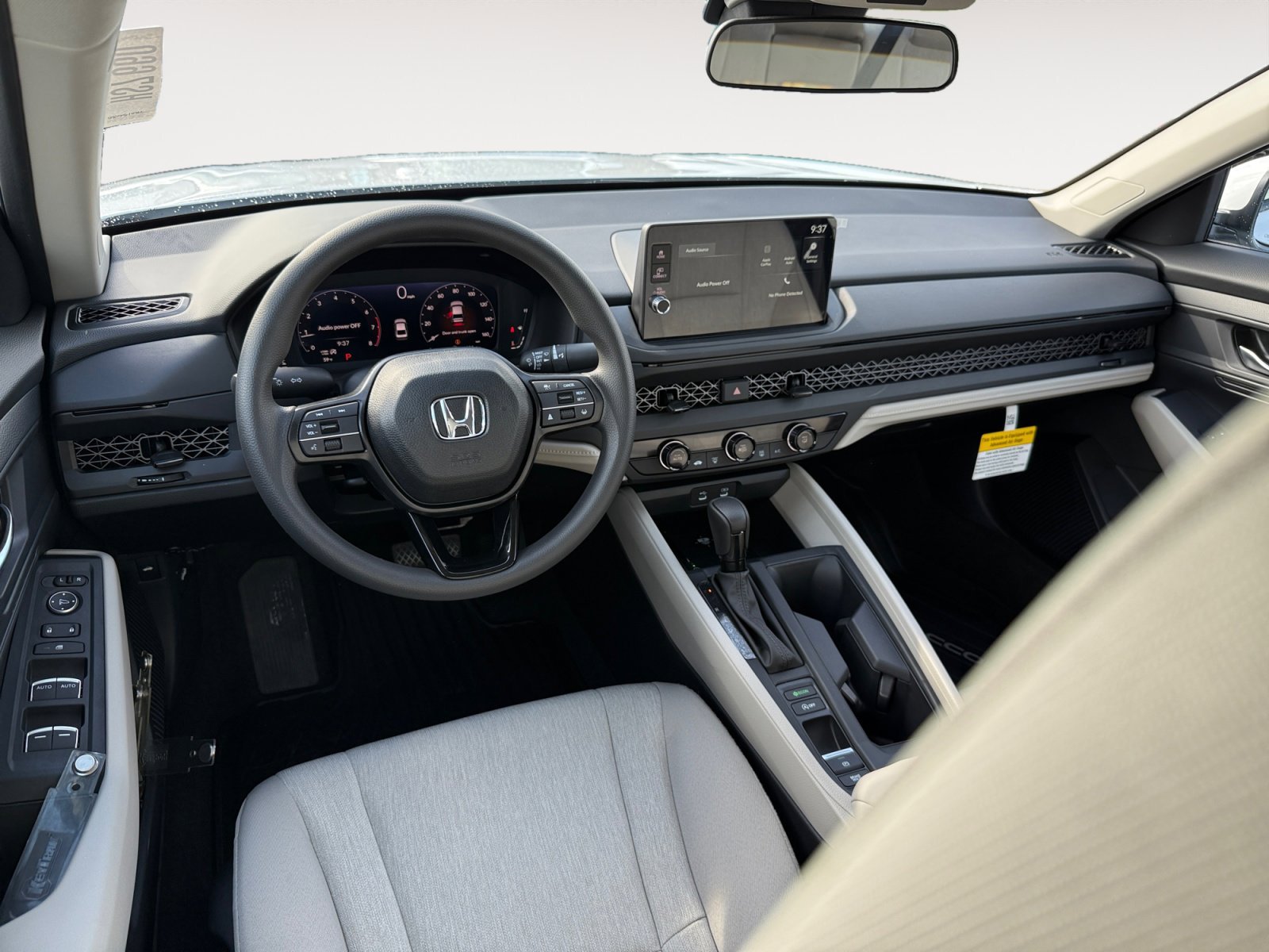 New 2026 Platinum White Pearl Honda LX image 15