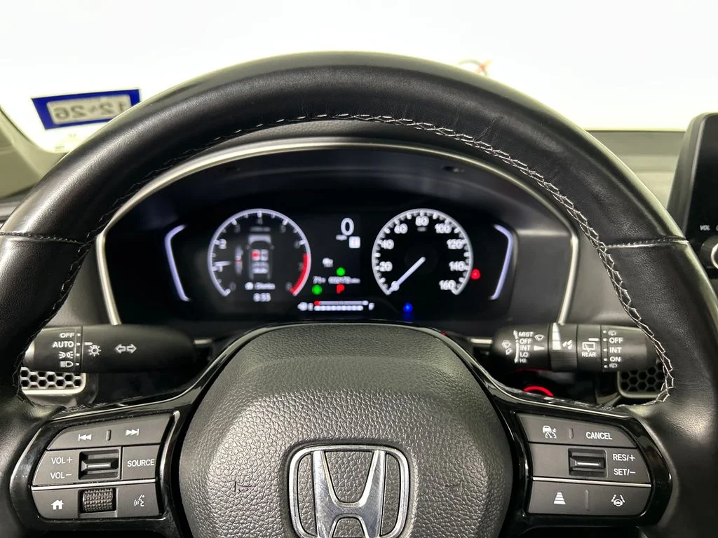 Used 2024 Beige Honda EX-L image 12