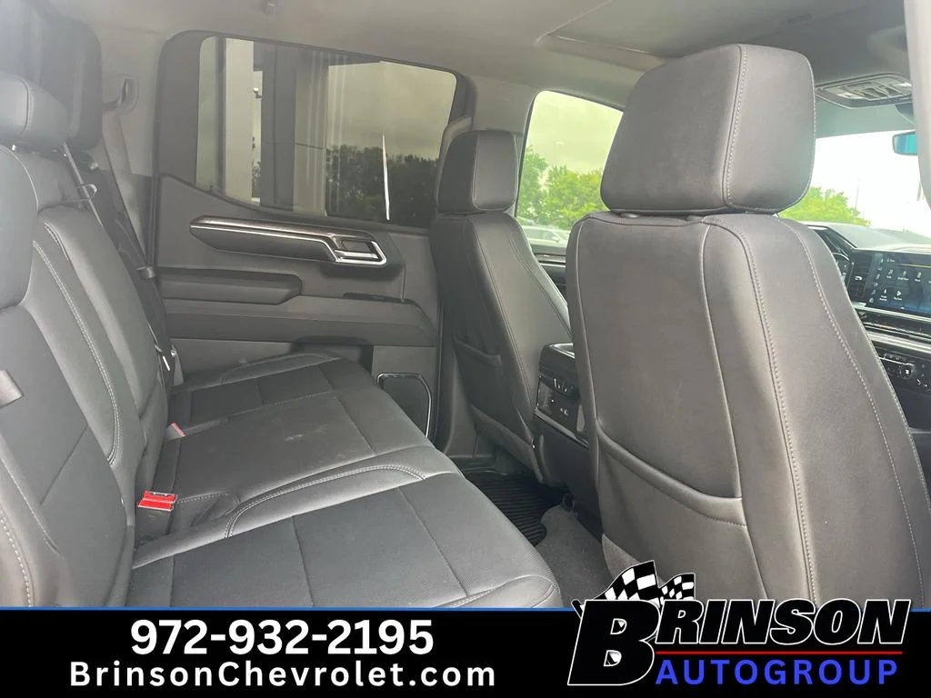 Used 2024 Iridescent Pearl Tricoat Chevrolet LTZ image 5