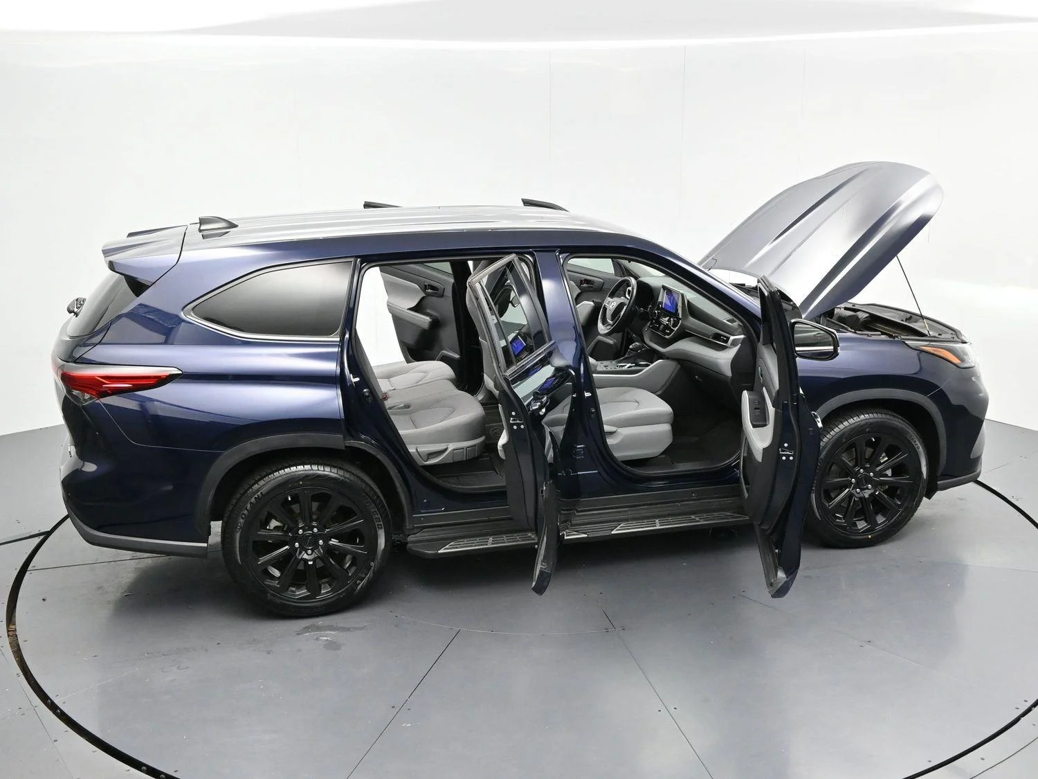 Used 2023 Blueprint Toyota L image 37