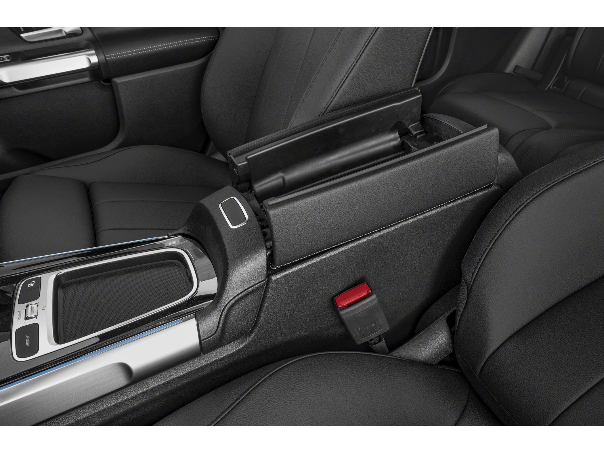 New 2026 Night Black Mercedes-Benz GLB 250 image 10
