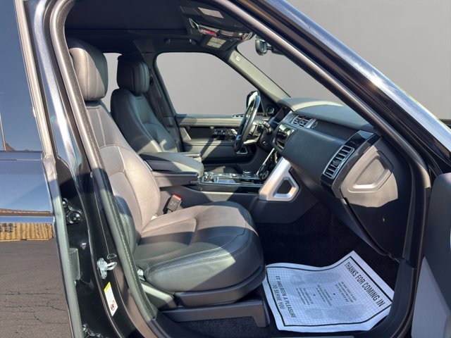 Used 2021 Black Land Rover Westminster image 19