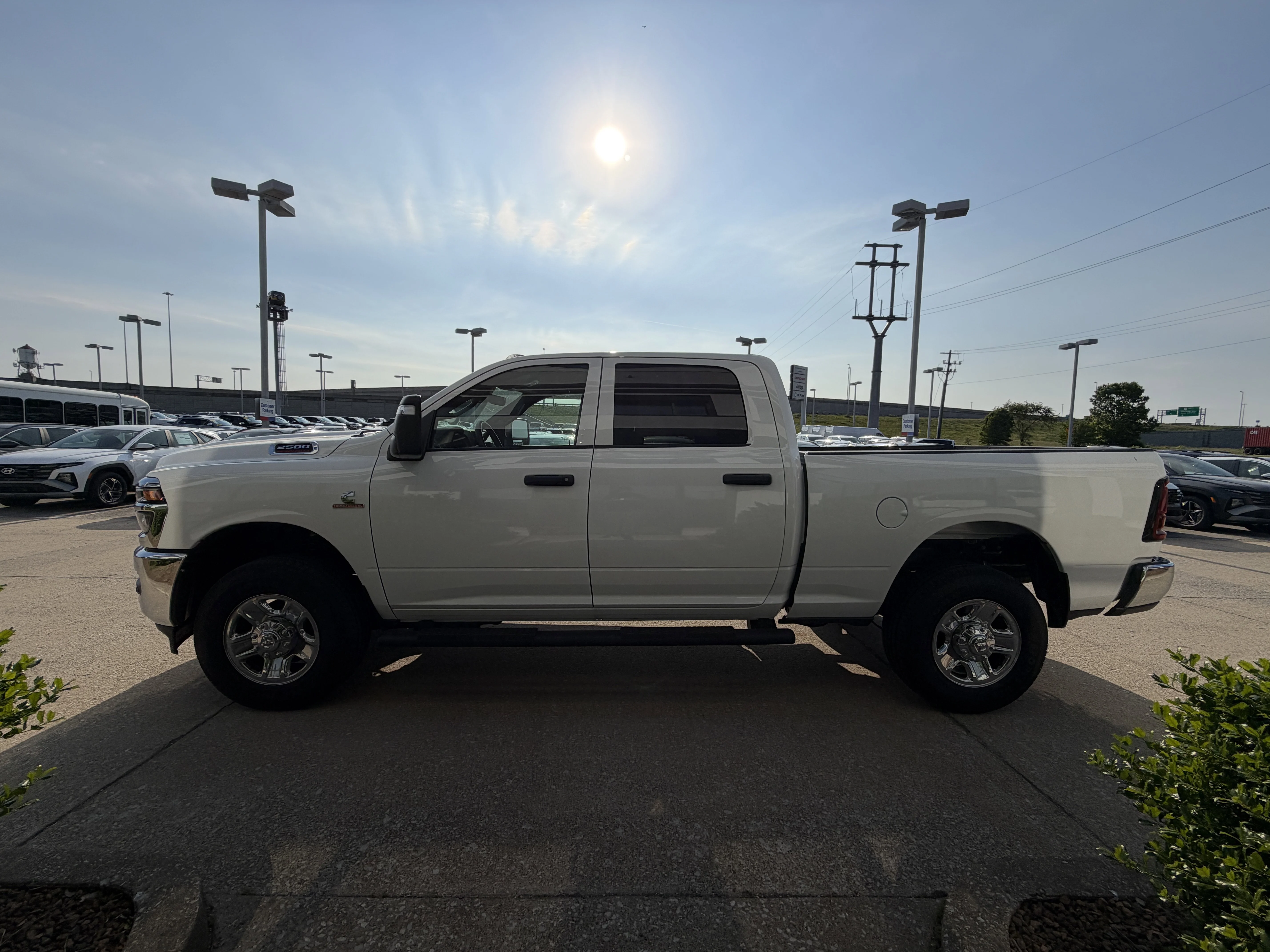 2026 RAM 2500 Tradesman - Photo 15