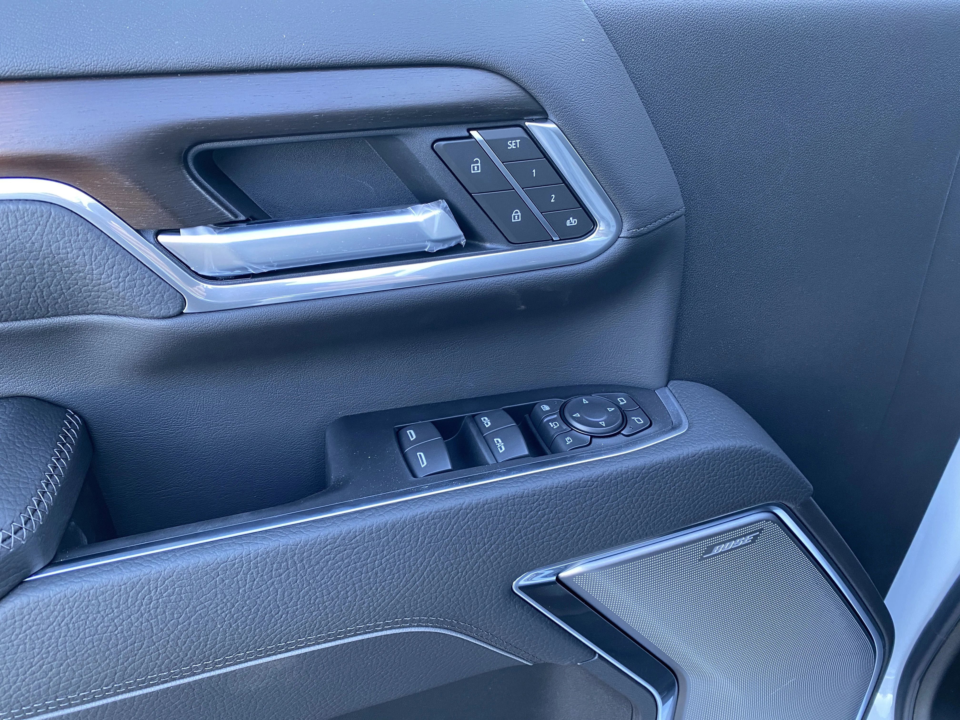 New 2026 GLACIER WHITE TRICOAT GMC Denali image 26