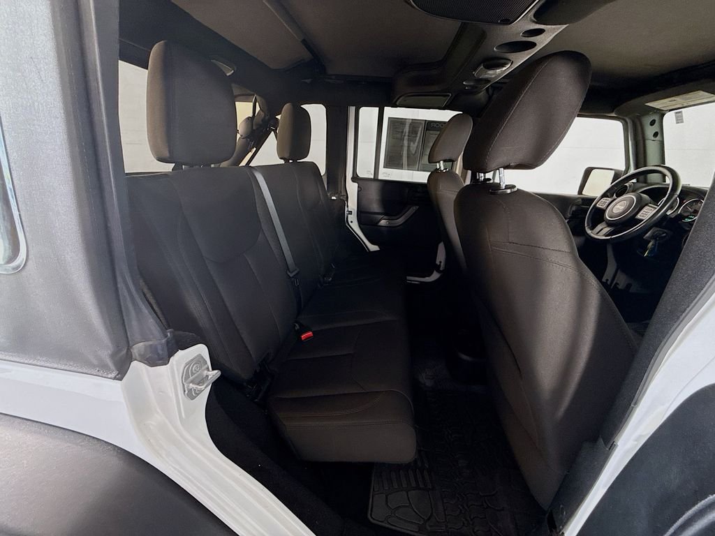 Used 2017 Bright White Clearcoat Jeep Sport image 24