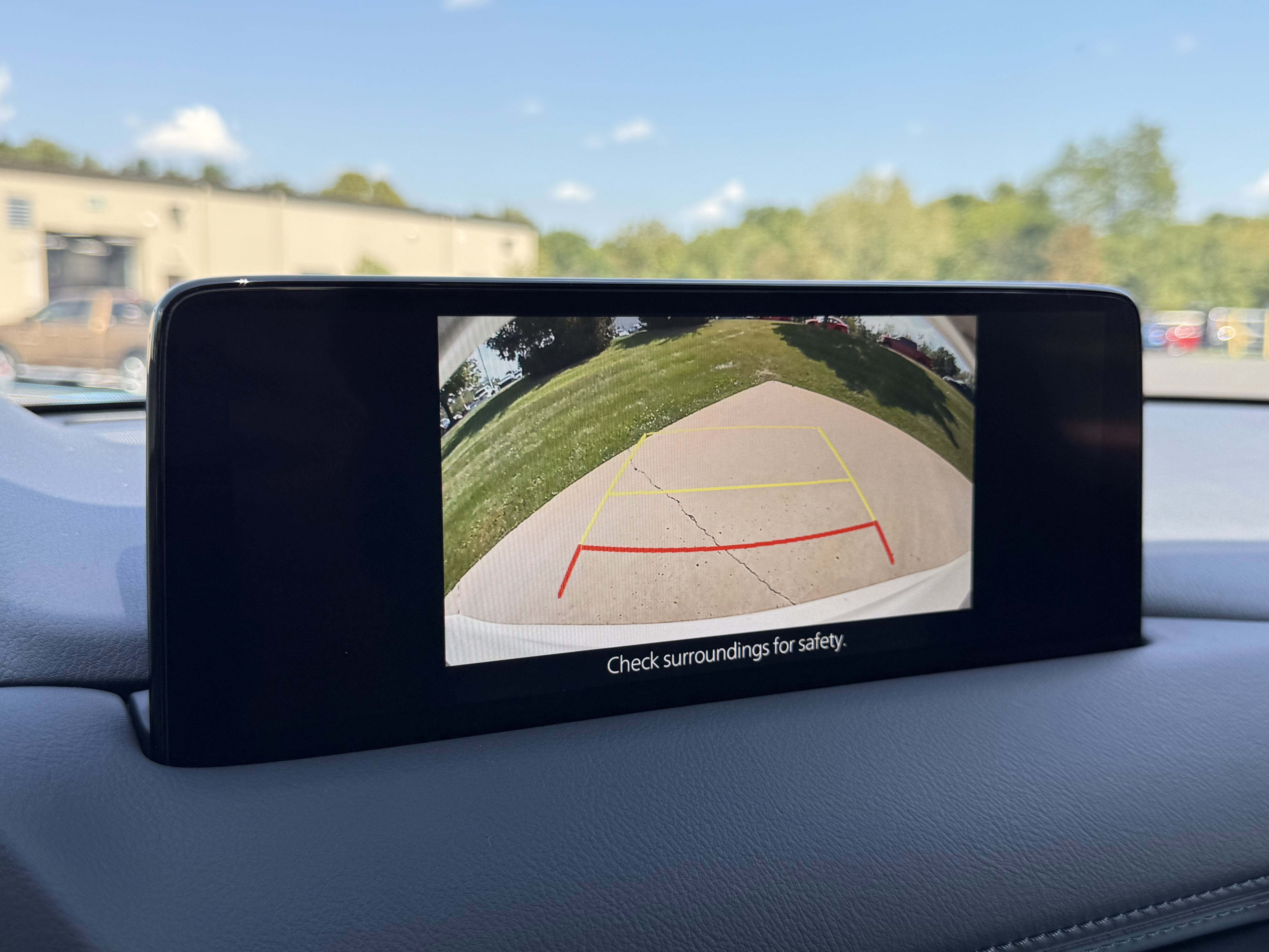 2025 Mazda CX-5 S Preferred package - Photo 4