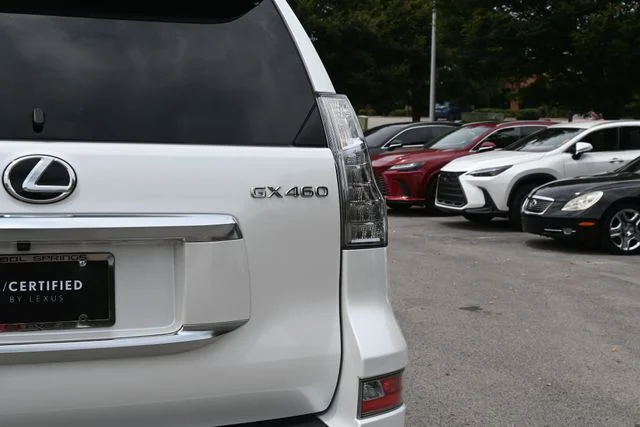Certified Used 2023 EMINENT WHITE PEARL Lexus 460 image 8