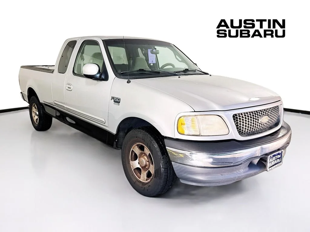 2001 Ford F-150 Lariat SuperCab SWB Styleside's photo