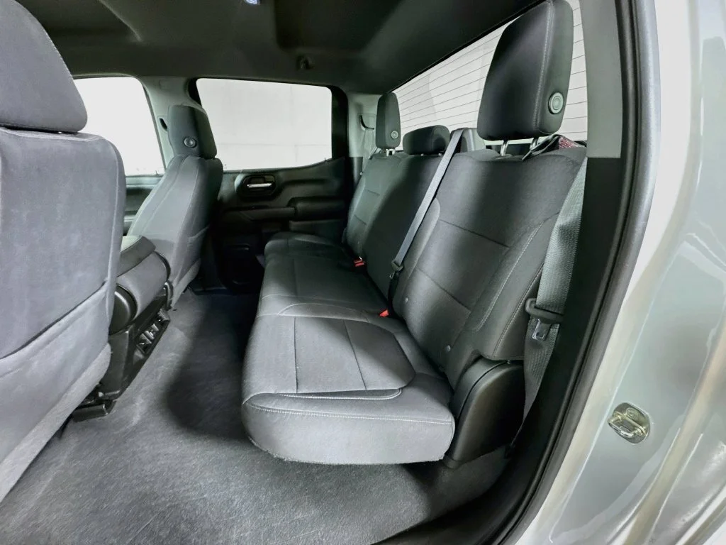 Used 2021 White Chevrolet LT image 29