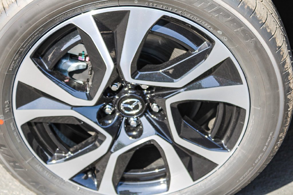 New 2026 Jet Black Mica Mazda 2.5 S Preferred AWD image 10