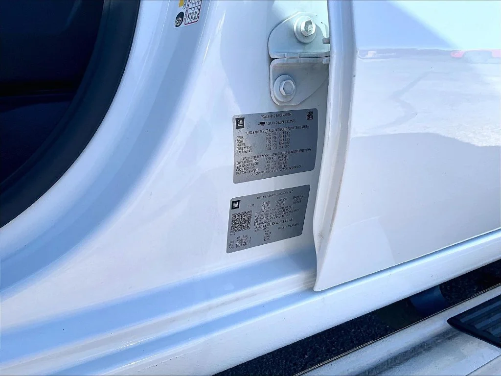 Used 2020 White Chevrolet LTZ image 35