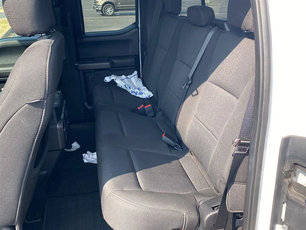 Used 2019 Oxford White Ford XLT image 6