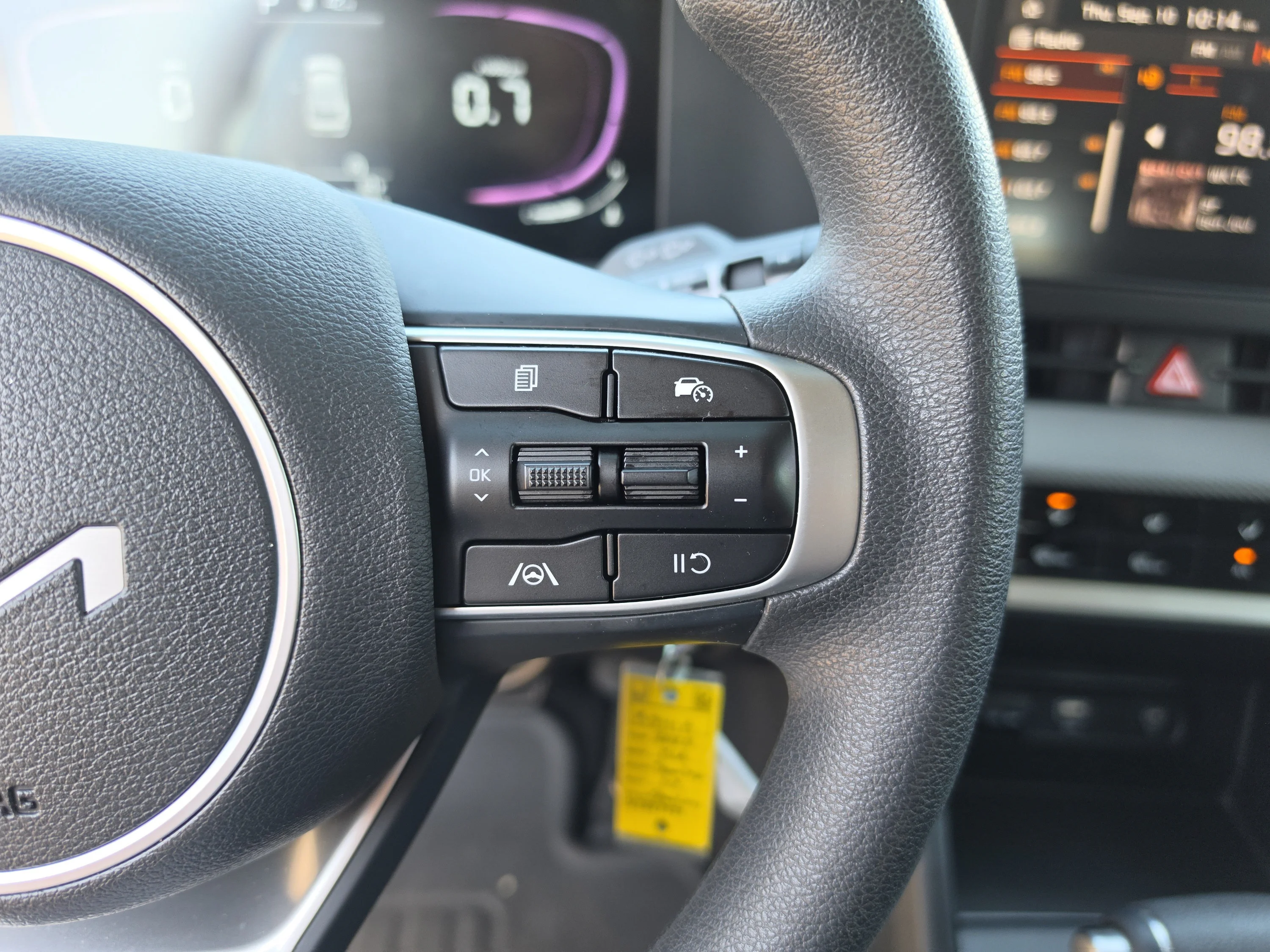 Used 2025 Steel Gray Kia LX image 31