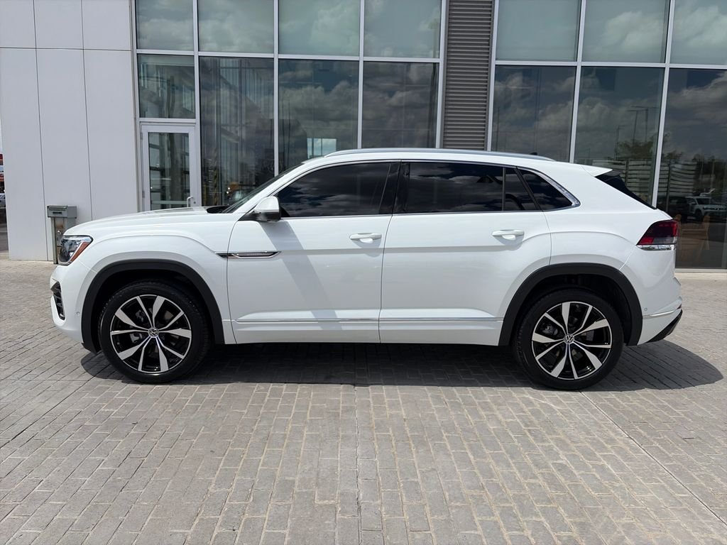 New 2026 Opal White Pearl Volkswagen 2.0T SEL Premium R-Line image 2